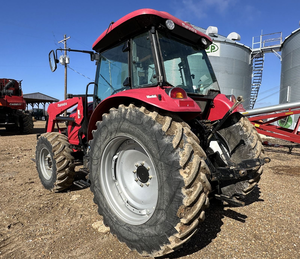 ซื้อรถแทรกเตอร์ Mahindra 9125S มือสอง/ใหม่ ราคาปานกลาง คุณภาพดี พร้อมอุปกรณ์ครบครัน จำหน่ายในราคาที่เข้าถึงได้ - Product Image 3