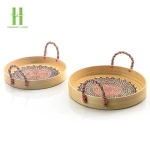 Vente en gros de plateau de service en bambou vaisselle écologique assiette de chargeur style bohème peint à la main Vietnam personnalisé OEM - Product Image 5