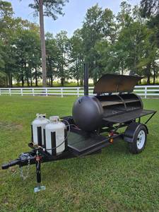 Barbacoa de Gas de Acero Inoxidable Económica con 5 Quemadores, Quemador Lateral, Dispositivo de Seguridad contra la Falta de Oxígeno y Control por Perilla - Product Image 2