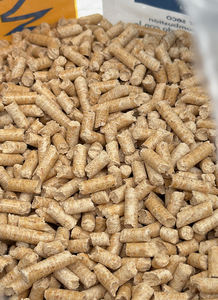 Pellets de Madera Certificados A1 de Alta Calidad para Energía Renovable, Calefacción Sostenible con Biomasa en el Reino Unido - Product Image 6