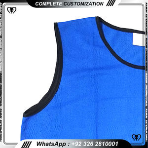 Chaleco de entrenamiento de fútbol reversible barato Baberos de fútbol para adultos - Product Image 2