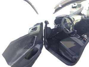 2021 200TSI DSG Smart Edition SUV Compacto de Bajo Kilometraje, Vehículo Usado en Buen Estado - Product Image 5