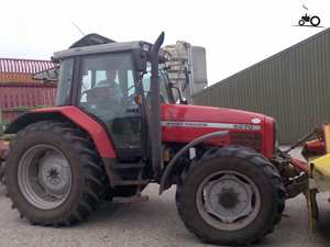 Tractor de Ruedas Massey Ferguson 6270 4WD para Agricultura, Usado, 80HP, para Componentes Principales del Motor, Incluyendo Rodamientos, Motor y Engranajes - Product Image 2