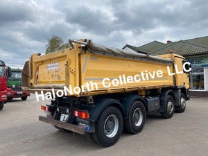 Camión Volquete Pesado Usado Mercedes Actros 3244 MP3 Euro 4 Diésel 8x4 con Volante a la Izquierda para Transporte Minero, Año 2014 - Product Image 4