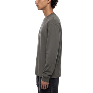 Camiseta Esencial de Manga Larga con Cuello Redondo de Algodón Orgánico - Transpirable, Antiarrugas, Corte Holgado - Product Image 4