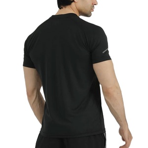 Camiseta Deportiva Ligera de Secado Rápido, 95% Poliéster, 5% Elástico, Cuello Redondo, Lisa, con Logotipo Personalizado, Precio Bajo, Venta al Por Mayor de Fábrica - Product Image 4