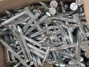 Meilleures ventes - Clous en métal - Clous en acier doux de 5/8 pouce - Clous en acier poli - Vente en gros de quincaillerie en acier et en fer - Prix le plus bas - Exportation - Product Image 3