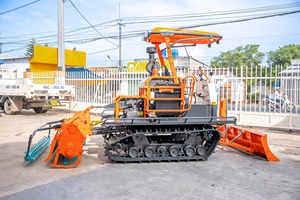 HOGICO-Tractor de orugas 3 en 1 de alta calidad, máquina de granja duradera, potente motor turbo para agricultura moderna - Product Image 5