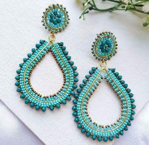 Boucles d'oreilles, boucles d'oreilles à perles, designs de boucles d'oreilles à perles, boucles d'oreilles faites à la main, boucles d'oreilles multi-perles personnalisées, bijoux de fête pour femmes au meilleur prix, boucles d'oreilles à perles - Product Image 4