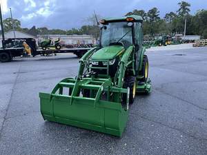 Tracteur/chargeur John Deere 3039R avec cabine, moteur diesel Yanmar 39 CV, compatible avec pelle rétrocaveuse et grappin, meilleur prix agricole. - Product Image 6