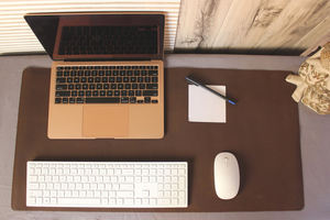 Tapete de Escritorio de Cuero Genuino Premium, Protección de Lujo a Prueba de Olores, Protector de Oficina Duradero, Superficie de Escritura Suave, Calidad Elegante - Product Image 4