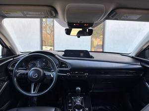 Mazda CX-30 2.5 S Preferred 4dr SUV AWD 2024 Usado en Buenas Condiciones - Product Image 5