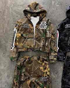 Conjuntos apilados personalizados de alta calidad al por mayor, chándal bordado para hombre, conjuntos de pantalones acampanados de 2 piezas, sudaderas con capucha, chándal para hombre - Product Image 2