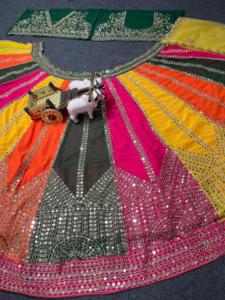 Dernier travail de broderie en velours de designer fantaisie Lehenga Choli par Fab Zone - Product Image 6