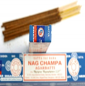 Satya Sai Baba Nag Champa Agarbatti Sticks Joss Incienso Sticks 15 GM Box Exportación Calidad Incienso para Meditación, Peace Dhoop - Product Image 3