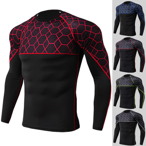 Rash Guard pour hommes OEM les plus tendances Meilleur tissu extensible Impression par sublimation Nouveau design Dernière arrivée Rash Guard pour hommes - Product Image 2