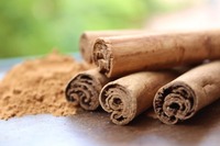Bâtons de cannelle aromatiques les plus vendus, cannelle entière de haute qualité pour le thé, la cuisine, l'assaisonnement et les desserts en provenance d'Inde