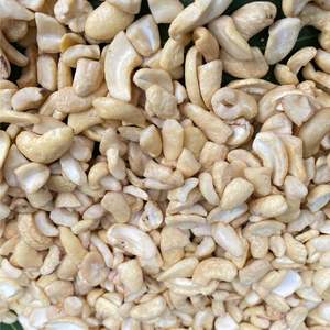 Anacardos al mejor precio W320 Embalaje 10Kg Viet Nam Santigo Ltd Libre de impuestos - Product Image 1