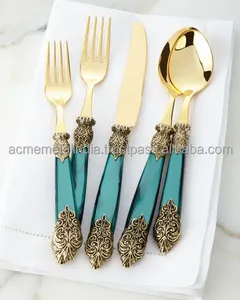 Ensemble de couverts au design classique de luxe en acier inoxydable avec finition dorée, parfait pour les repas au restaurant et la table élégante - Product Image 3