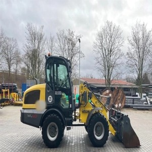 Cargadora de Ruedas Compacta Diésel Wacker Neuson WL60, Mini Cargadora Frontal de 1600 kg, Capacidad de Cucharón de 0.45 m, Momento de Carga Alto, Articulada - Product Image 4