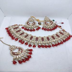Premium Quality Mehendi Polish <b>Necklace</b> <b>Set</b> Reverse AD <b>Set</b> Perfect For <b>Weddings</b>, Festive Occasions Any Colour Can Be Customised - Product Image 1