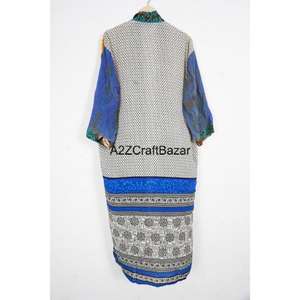Veste d'hiver en coton indien faite à la main, écologique, brodée, motif floral Suzani, col en V, manches longues, respirante, séchage rapide - Product Image 5