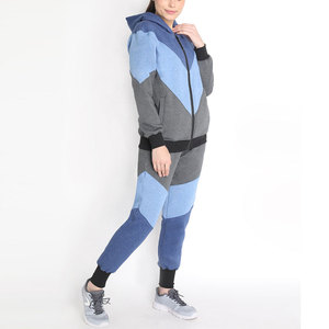 Survêtements légers pour femmes les plus vendus, ensembles de course et d'entraînement avec fermeture éclair, fournisseur de survêtements personnalisés - Product Image 4