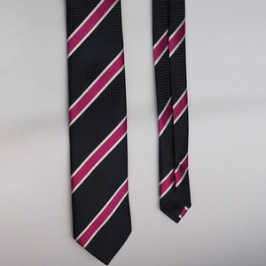 เนคไทผ้าโพลีเอสเตอร์ทอสำหรับผู้ชาย2025เนคไทสีดำสั่งทำได้คุณภาพสูงขายดี2025แบบหรูหรา - Product Image 1