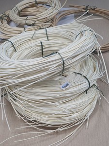 ตาข่ายหวายหวายแบบแยกส่วนแกนหลักธรรมชาติสำหรับงานหัตถกรรมขนาดตามสั่งแพคเกจหลายชิ้นสำหรับตกแต่งเฟอร์นิเจอร์ - Product Image 6