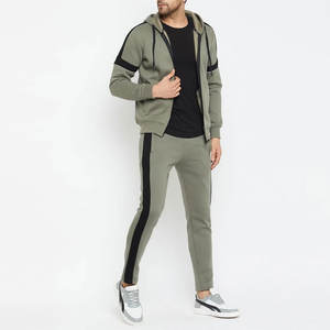 Ensemble de survêtements de bonne qualité de plusieurs couleurs pour hommes meilleur article produit tendance de l'industrie des pièces fraîches survêtement pour hommes - Product Image 3