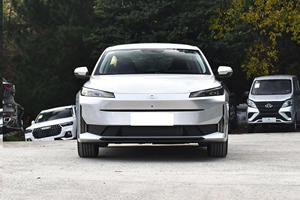 Berline hybride électrique d'occasion 2024, transmission automatique, groupe motopropulseur essence/électrique économe en carburant, moderne, fournie du Japon - Product Image 6