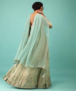 ชุดเดรสผ้าไหมอินเดียสำหรับสตรีพิมพ์ลายผ้าจอร์เจียประดับเพชรมีขอบเป็นลูกไม้ประดับเพชร - Product Image 6