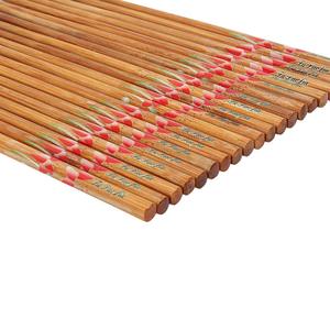 Meilleur prix pour des baguettes réutilisables en bois de Sesham durables Conception de planète unique en brun pour les fêtes - Product Image 2