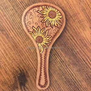 Nuevo espejo de mano de cuero con grabado, espejo de mano de maquillaje de cuero genuino occidental, espejo Vintage personalizado, regalo para ella - Product Image 4