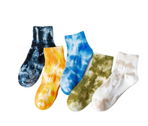 Chaussettes de lavage à l'eau en polyester à bas prix, personnalisées et imprimées, pour hommes, chaussettes de sport à lavage à l'eau à bas prix, vente en gros - Product Image 1