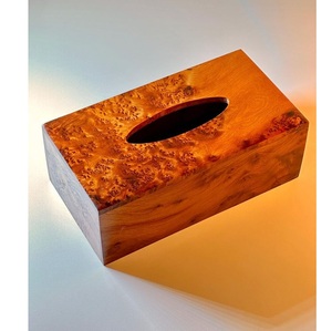 Boîte à mouchoirs en bois classique, design traditionnel, couvre-mouchoirs en bois massif pour la maison - Product Image 2