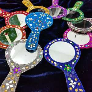 ลดราคา 100 ชิ้น กระจกพกพาหลากสีสไตล์วินเทจ ของชำร่วยงานแต่งงาน ของขวัญงานเมห์นดี ฮาลดี ของขวัญงานแต่งงานอินเดีย ปากีสถาน - Product Image 2