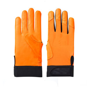 Personnalisé professionnel vente en gros nouveau dernier design anti-rides confortable gants de gardien de but gants de protection des doigts pour hommes - Product Image 3