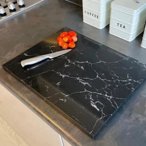 Tabla de Cortar de Mármol Negro de Lujo con Tono Blanco, Perfecta para Clases de Cocina, Uso Doméstico y Profesional - Product Image 1