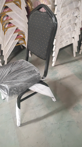 เก้าอี้โลหะสีดำสำหรับร้านอาหารโรงแรมเก้าอี้สำหรับงานเลี้ยงงานแต่งงานเก้าอี้จัดเลี้ยงแบบซ้อนได้ - Product Image 4