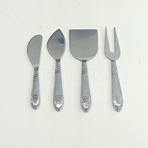 Trancheuse à fromage en acier inoxydable et ensemble d'outils d'épandage manche épais doublure de vaisselle couteaux à fromage plats en métal tout ce dont vous avez besoin! - Product Image 2