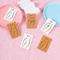 Carte de présentation écologique en papier kraft pour bijoux de piercing (boucles d'oreilles, anneaux de nombril) avec étiquette suspendue, impression personnalisée, 5x8 cm, sac en plastique
