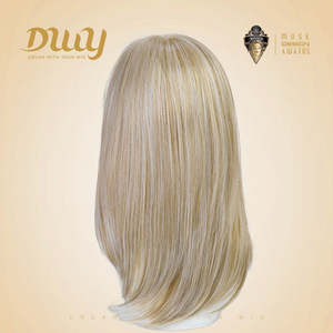 (US Only) Gisele-DWY Natural Wavy Blonde Synthetic <b>Wig</b> 136 Free Part Mid-Length Lace Front Transparent Lace Natural Wavy Blonde - Product Image 3