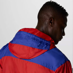 Chaquetas cortavientos impermeables informales para hombre de la calle principal del fabricante de Pakistán para la temporada de invierno Patrón de letras ligeras MOQ bajo - Product Image 5