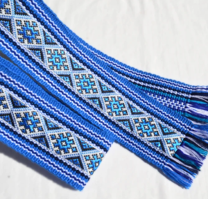 Cinturón Folclórico Tejido a Mano Multicolor, Cinturón Tradicional Ucraniano Hutsul Cossack, Accesorio Étnico Unisex de Tejido Ancho - Product Image 4