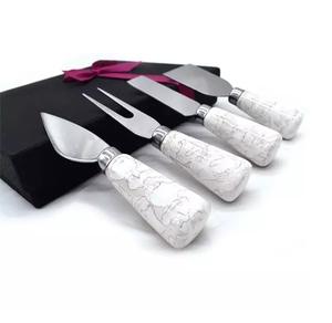 Ensemble de fromage en acier inoxydable de qualité 304 avec manche vintage en laiton Nouvelle fourchette à fromage et couteaux en métal pour fromage Nouveau couverts en métal - Product Image 3