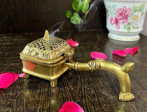 Calidad Premium Deco purificador latón Dhuna Loban quemador Dhoop Dhuni quemador Sambrani Dhoop incienso quemador para Loban - Product Image 3