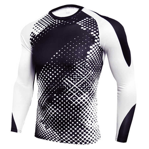 100% Polyester Respirant Full Sublimation Haute Qualité Conception Personnalisée O Cou Régulier Hommes Rash Guard - Product Image 1
