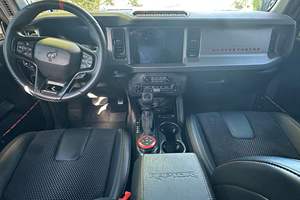 ฟอร์ด บรองโก แร็ปเตอร์ ปี 2023 สภาพดีเยี่ยม พวงมาลัยซ้าย/ขวา พร้อมจัดส่ง - Product Image 3