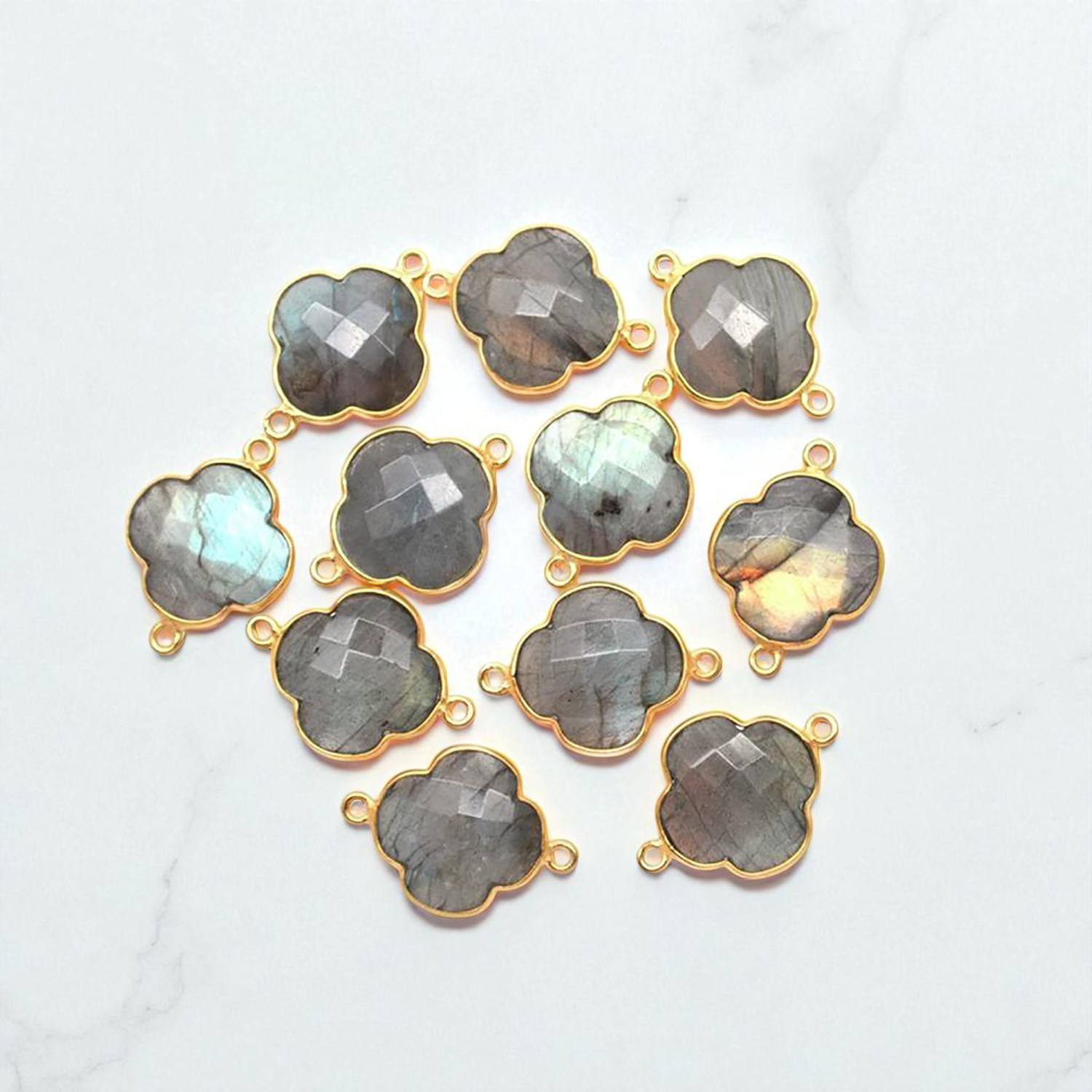 ลาบราดอไลท์